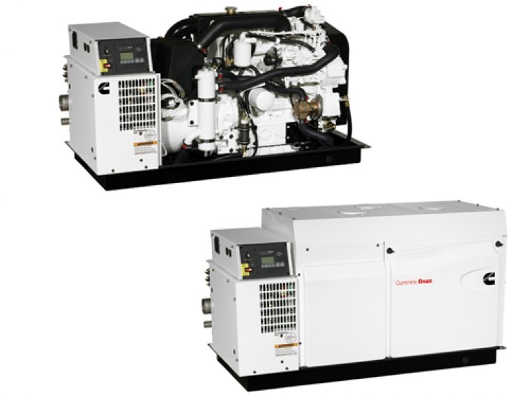 SIM-Holland-Generatoren-en-Aggregaten-Cummins-Onan-22.5-MDKBT-sound-shield-en-open-set-marine-generator